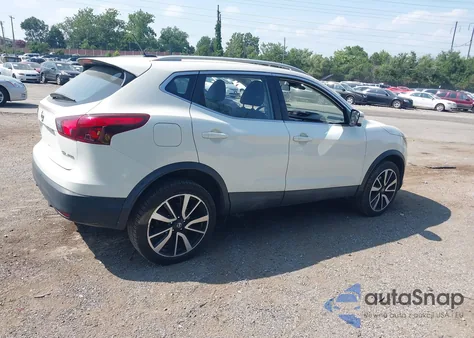 2017 Nissan Rogue Sport Sl из США, поврежденный, VIN JN1BJ1CR5HW141485